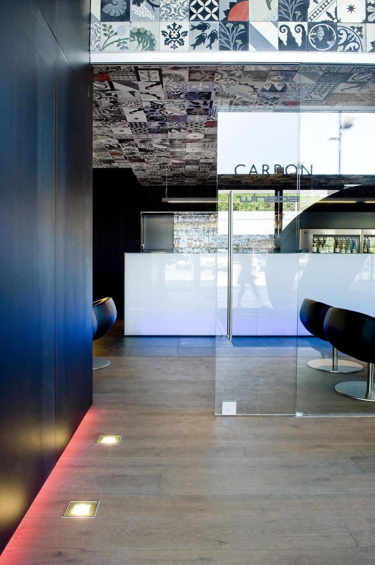 Carbon Hotel Genk Luaran gambar